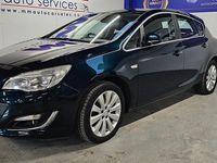 Used Vauxhall Astra Elite 2014 Green Hatchback