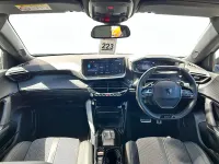 Używany Peugeot 2008 GT 134 KM (98 kW) 2025 Biały SUV