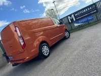 Used Ford Transit Custom Limited 130 HP (95 kW) 2019 Orange Van