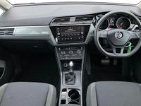 Used VW Touran S 116 HP (85 kW) 2019 White MPV