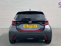 Second-hand Toyota Yaris Hybrid Design 113 CP (83 kW) 2022 Gri Hatchback