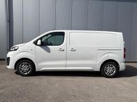 Used Vauxhall Vivaro Sportive 100 HP (73 kW) 2019 White MPV
