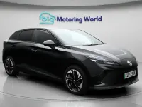 Begagnad MG MG4 EV SE 319 kW (435 HK) 2023 Halvkombi