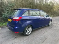 Used Ford Grand C-Max Titanium 140 HP (102 kW) 2014 Blue MPV
