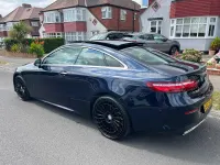 Used Mercedes E300 AMG Line Premium Plus 245 HP (180 kW) 2017 Blue Coupe