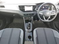 Used VW Polo Style 95 HP (69 kW) 2025 White Hatchback