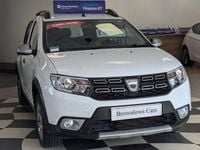 Used Dacia Sandero Ambiance 90 HP (66 kW) 2017 White Hatchback