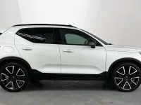 Used Volvo XC40 Ultra 194 HP (142 kW) 2025 White SUV