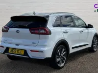 Used Kia Niro 139 HP (102 kW) 2019 White SUV
