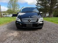 Usado Mercedes Viano 258 HP (189 kW) 2014 Preto Monovolume