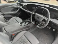 Used Audi e-tron Comfort 314 kW (428 HP) 2025 White SUV