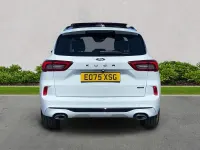 Begagnad Ford Kuga ST-Line X 183 HK (134 kW) 2025 Vit SUV