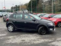 Used Dacia Sandero Lauréate 90 HP (66 kW) 2015 Black Hatchback