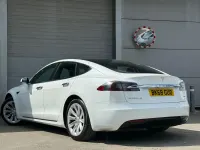 Used Tesla Model S 241 kW (328 HP) 2018 White Hatchback