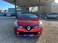 Used Renault Clio IV Dynamique 2014 Red Hatchback