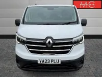 Used Renault Trafic 2023 Glacier white