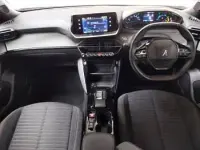 Used Peugeot e-2008 Active+ 100 kW (136 HP) 2023 Orange SUV