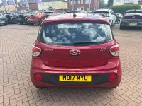 Used Hyundai i10 SE 87 HP (63 kW) 2017 Red Hatchback