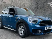 Używany Mini Cooper Countryman Classic 136 KM (100 kW) 2019 Niebieski SUV