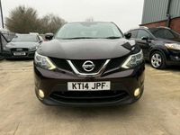 Used Nissan Qashqai Acenta Premium 130 HP (95 kW) 2014 Black SUV