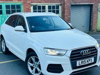 Used Audi Q3 Design 150 HP (110 kW) 2015 White SUV