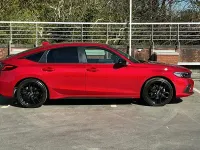 Begagnad Honda Civic Sport 2024 Röd Halvkombi