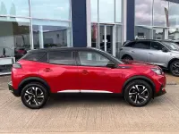 Second-hand Peugeot 2008 GT 129 CP (94 kW) 2022 Roșu SUV