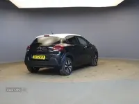 Używany Citroën C3 PureTech 2023 Czarny Hatchback