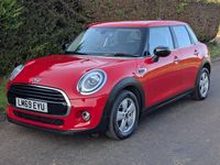 Used Mini Cooper Classic 136 HP (100 kW) 2019 Red Hatchback