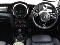 Usado Mini Cooper S Exclusive 189 CV (139 kW) 2019 Rojo Utilitario