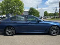 Usado BMW 530e M Sport 288 HP (211 kW) 2020 Azul
