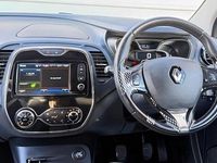 Used Renault Captur Dynamique 90 HP (66 kW) 2013 Silver SUV