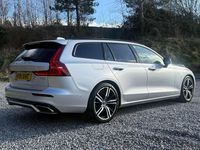 Used Volvo V60 R-Design Pro 250 HP (183 kW) 2019 Silver Estate