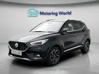 Usado MG ZS Exclusive 111 HP (81 kW) 2023 Preto SUV