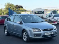 Used Ford Focus Zetec 100 HP (73 kW) 2007 Blue Hatchback