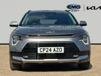 Gebraucht Kia Niro 139 PS (102 kW) 2024 Grau SUV