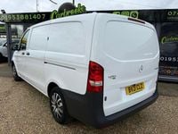 Used Mercedes Vito Progressive 134 HP (98 kW) 2021 White Van