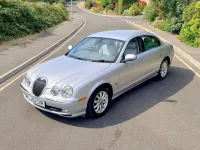 Used Jaguar S-Type SE 240 HP (176 kW) 2002 Silver Sedan