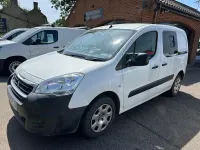 Used Peugeot Partner 100 HP (73 kW) 2016 White