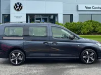 Used VW Caddy Maxi Life 122 HP (89 kW) 2025 Blue MPV