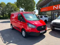 Used Ford Transit Custom 105 HP (77 kW) 2019 Red Van