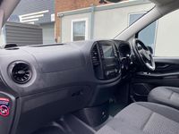 Used Mercedes e-Vito Progressive 85 kW (116 HP) 2022 Blue MPV