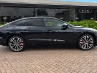 New Audi A6 e-tron Comfort 339 kW (462 HP) 2025 Black Hatchback