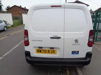 Used Peugeot Partner 131 HP (96 kW) 2021 White MPV