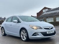 Used Vauxhall Astra SRi 2012 White Hatchback