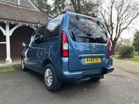 Usado Citroën Berlingo Feel 2019 Azul Monovolume