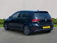 Used VW Golf VII SE 130 HP (95 kW) 2018 Black Hatchback