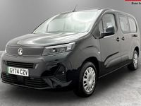 Used Vauxhall Combo Design Edition 100 kW (136 HP) 2026 MPV