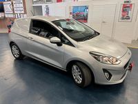 Käytetty Ford Fiesta 85 HP (62 kW) 2019 Hopea Viistoperä