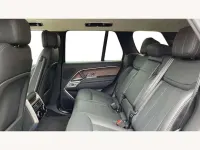 Usado Land Rover Range Rover SE 300 CV (220 kW) 2024 Plateado SUV